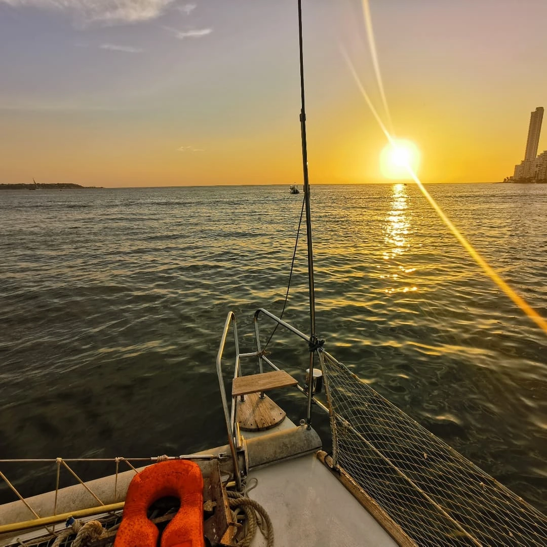 Catamarán Atardecer Sibarita